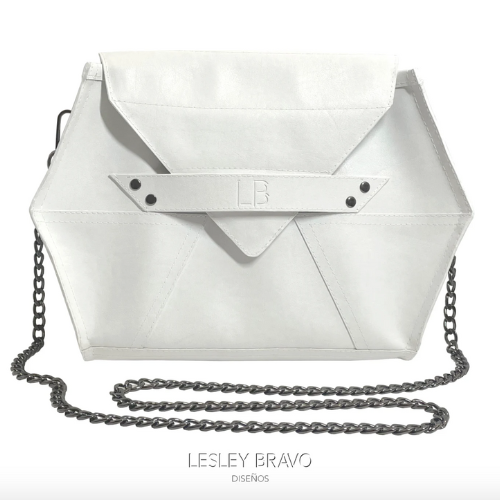 sustainable crossbody bag in white cactus leather with chain