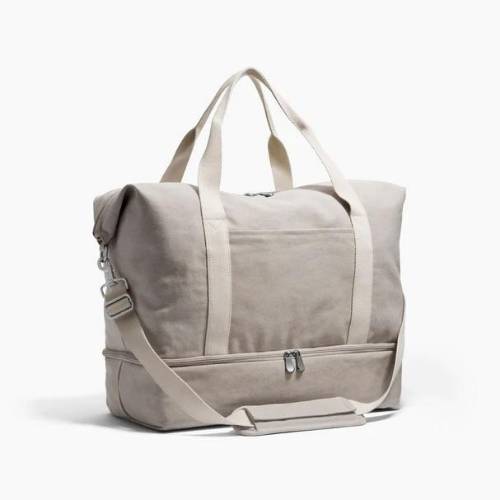 travel gifts for her - bag