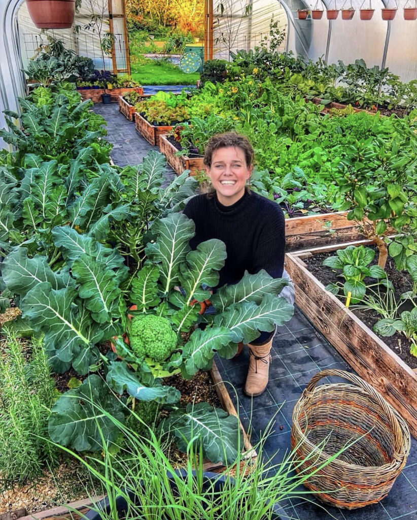 Fall Vegetable Garden Ideas -Greenhouse